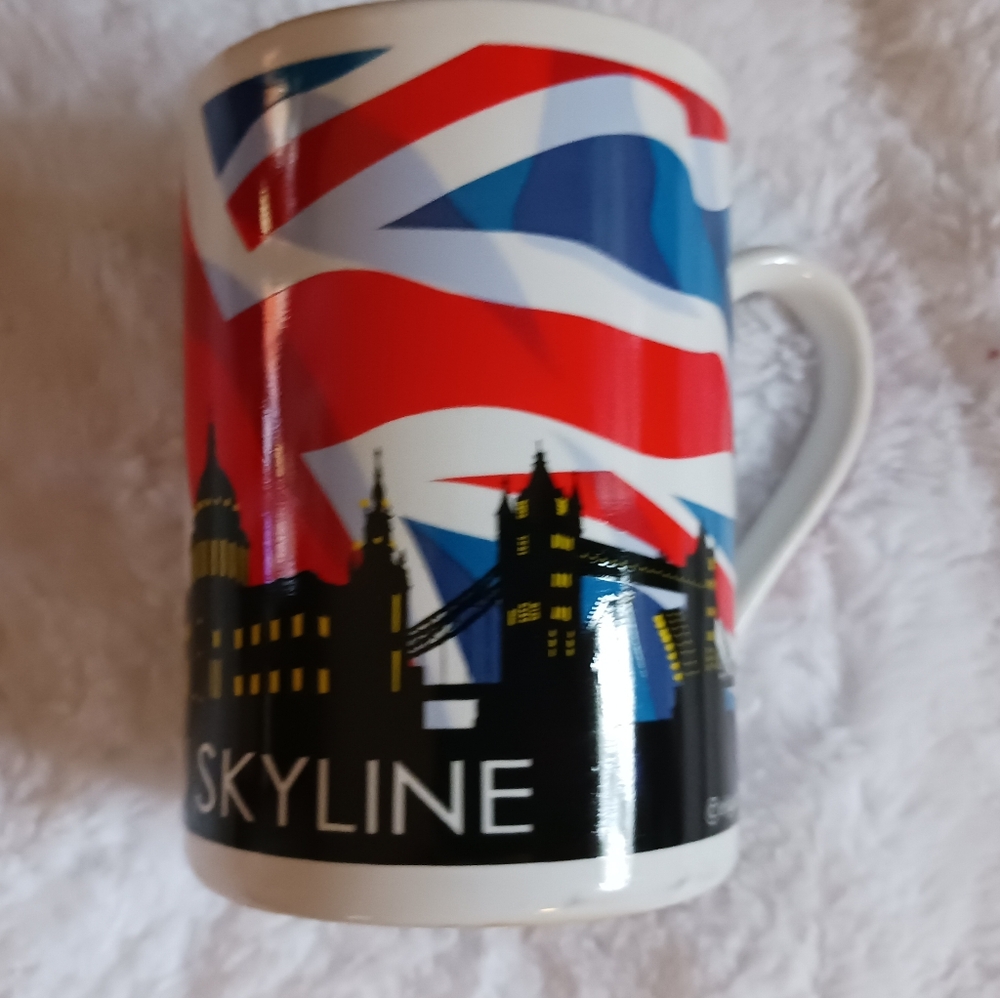 EUC London Skyline Elizabeth Tower Union Jack Flag Coffee Ceramic Cup Mugs 115